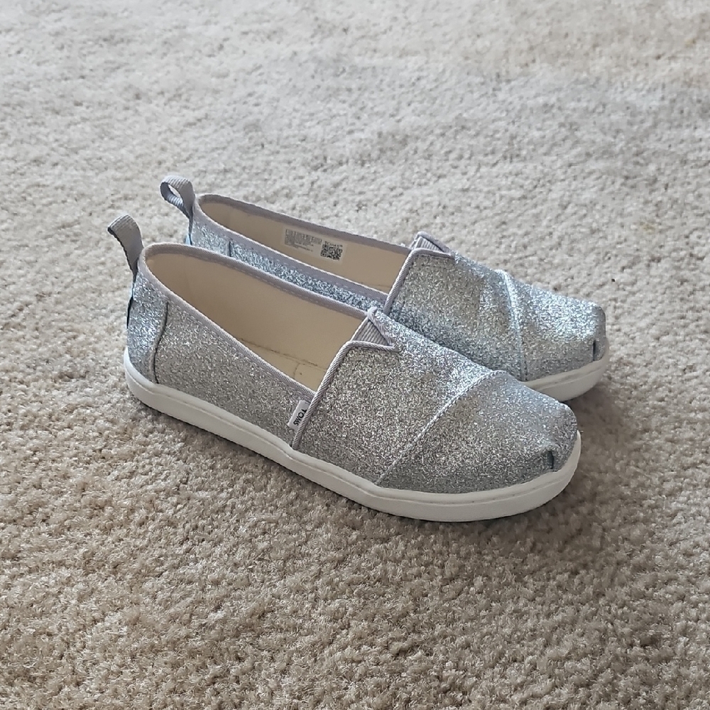 Toms Alpargata Silver Iridescent Glimmer Youth Size 1.5